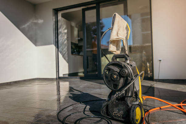 Best Driveway Pressure Washing  in Marionville, MO